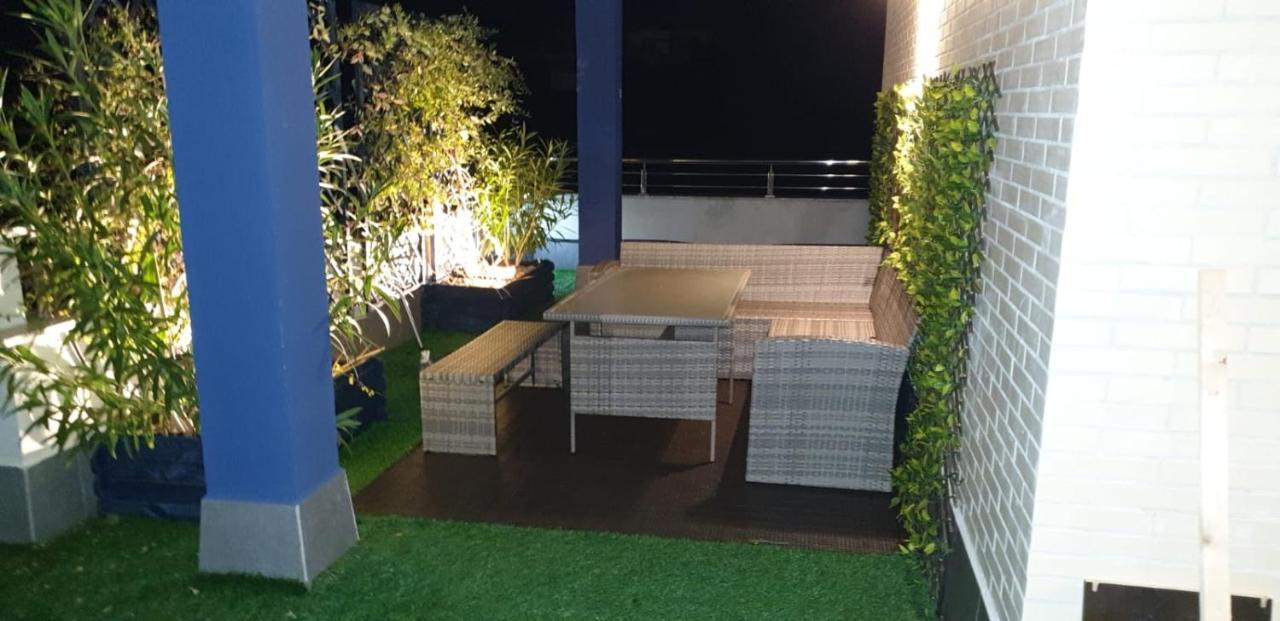 Atico 90M De Terraza, Jacuzzi Privado Y Cargador De Coche Electrico En Cabria, Альмуньєкар Екстер'єр фото